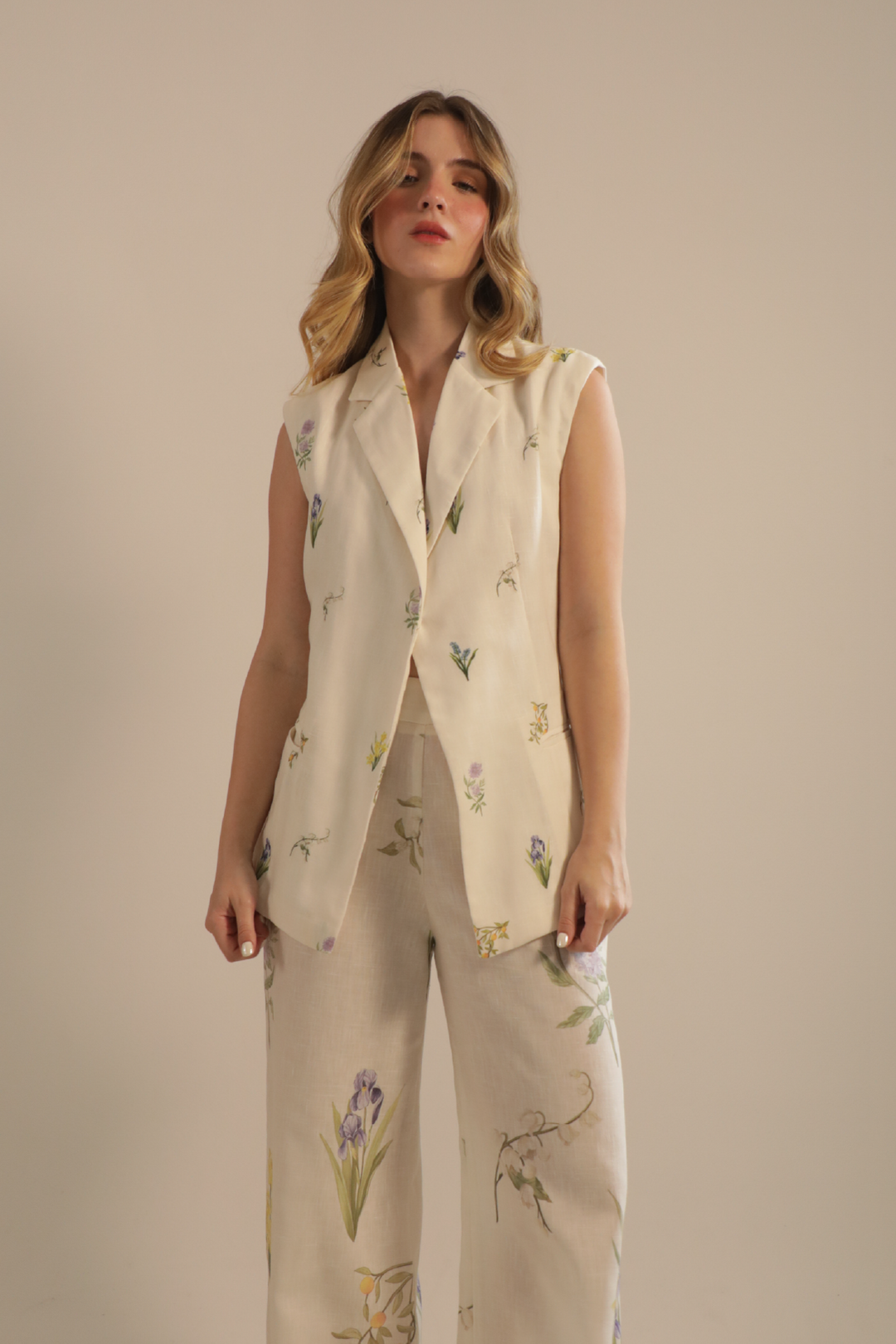 GAIA VEST